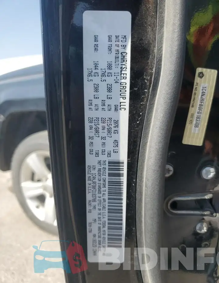 1C4NJRFB0FD183708 Photo# 14
