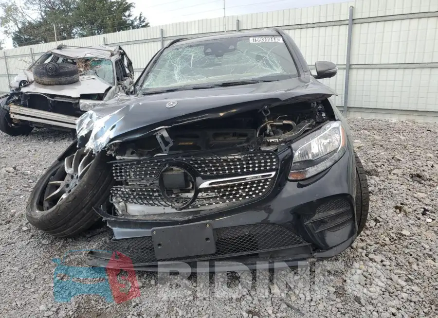WDC0G6EB1KF656243 Photo# 5