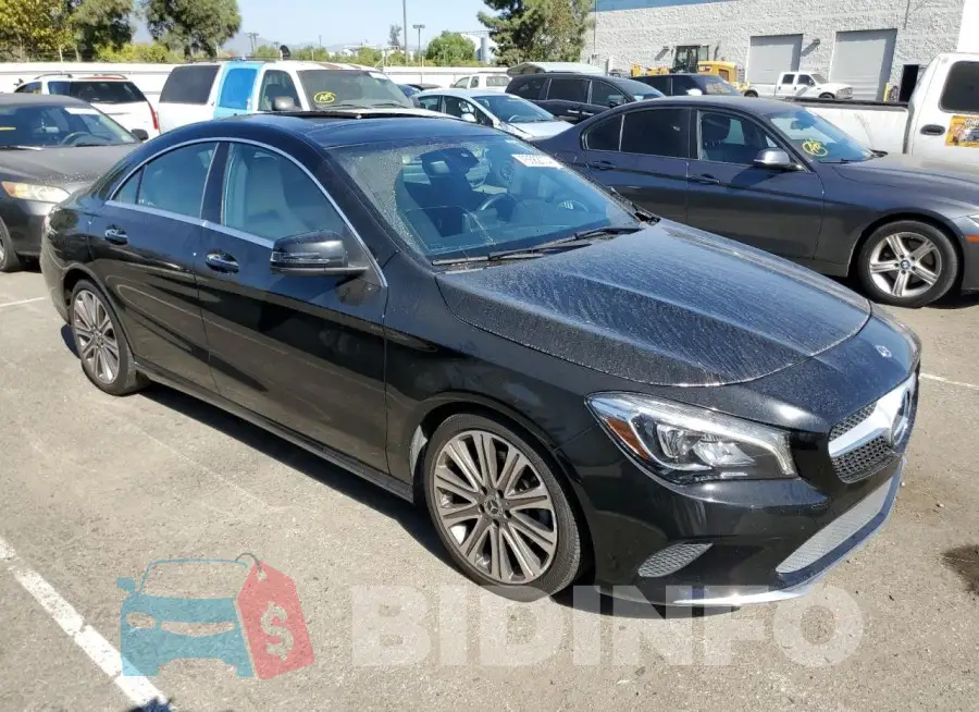 WDDSJ4EB2JN655262 Photo# 4