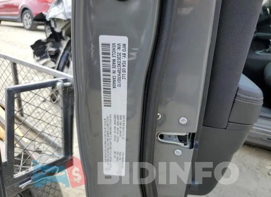 2C3CDXCT0PH703172 Photo# 12