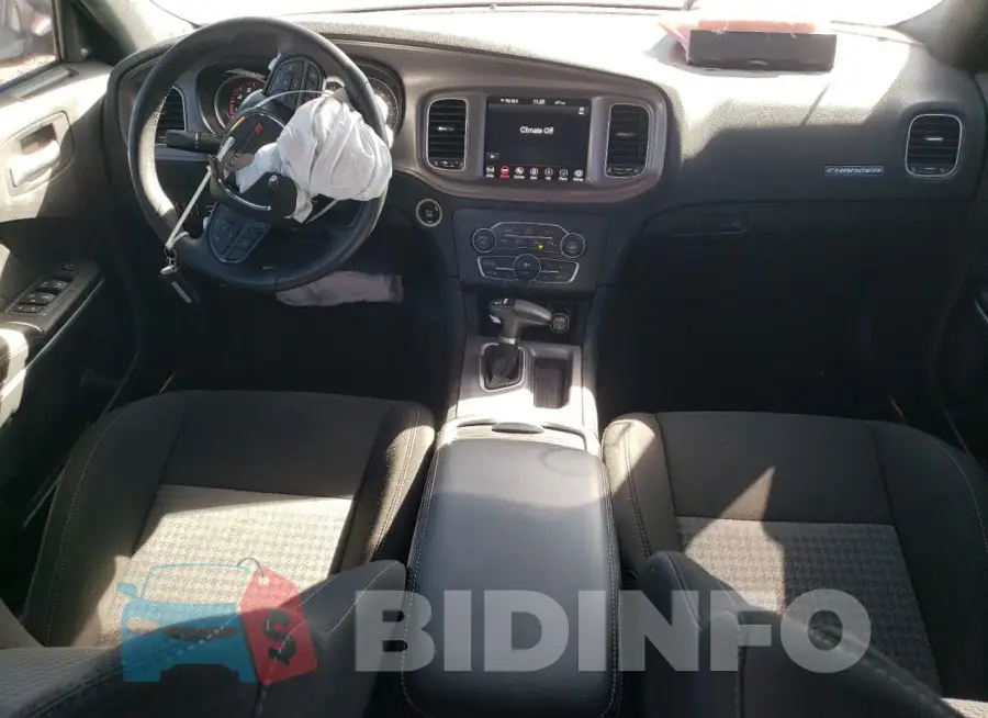 2C3CDXCT1PH623153 Photo# 8