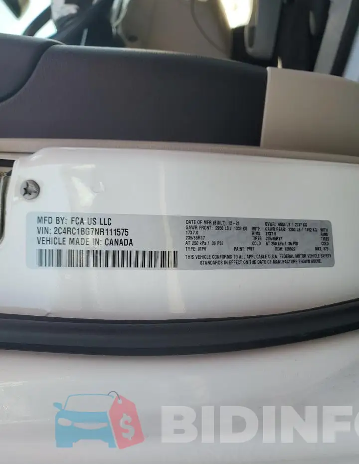 2C4RC1BG7NR111575 Photo# 13