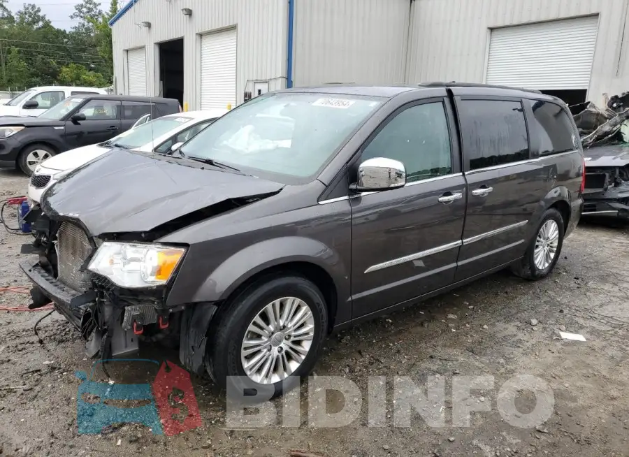 2C4RC1CG7FR627774 Photo# 1