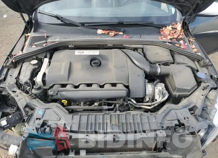 YV1902TS7F1342056 Photo# 11