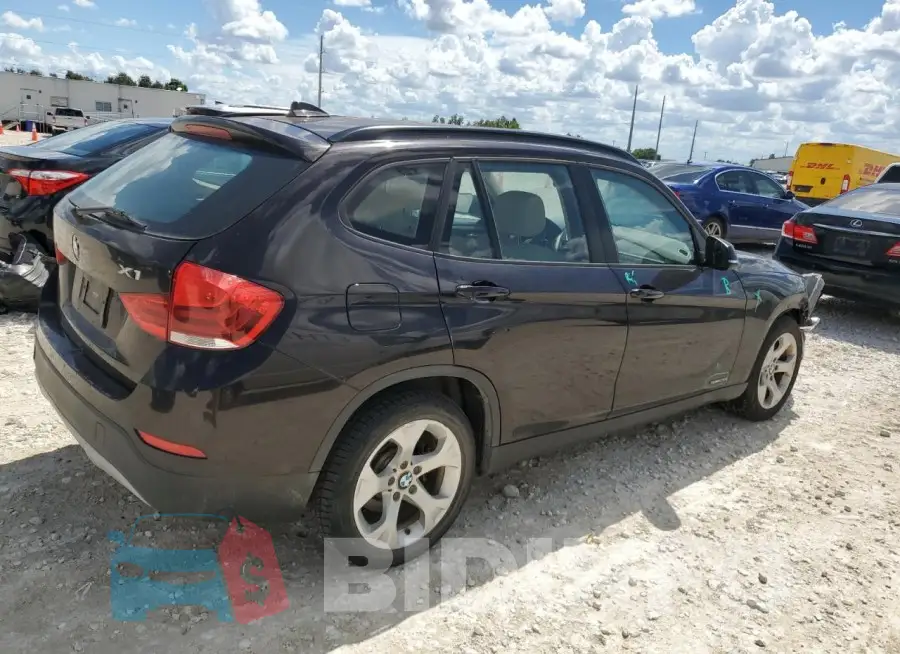 WBAVM1C58FV319355 Photo# 3