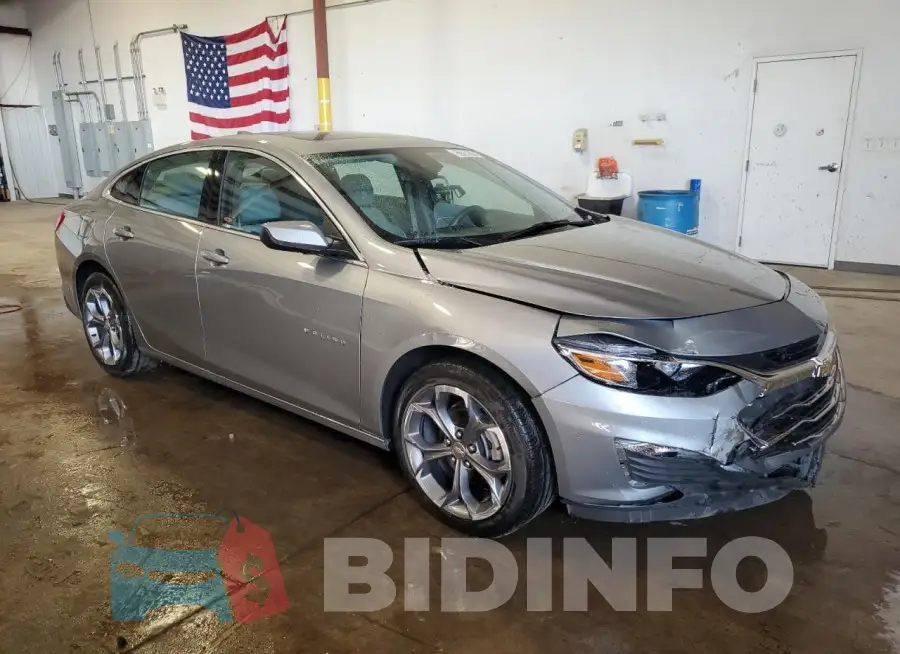 1G1ZD5ST6RF130867 Photo# 4