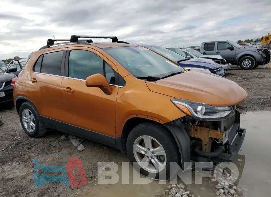 3GNCJLSB0HL156703 Photo# 4