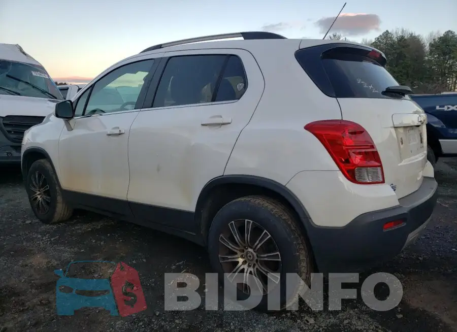 KL7CJRSB7FB132955 Photo# 2