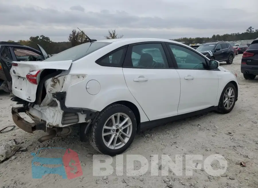 1FADP3F22GL310866 Photo# 3