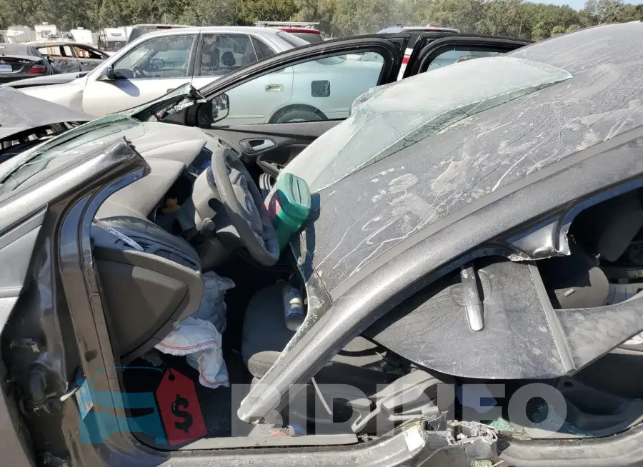 1FADP3F27FL204072 Photo# 7