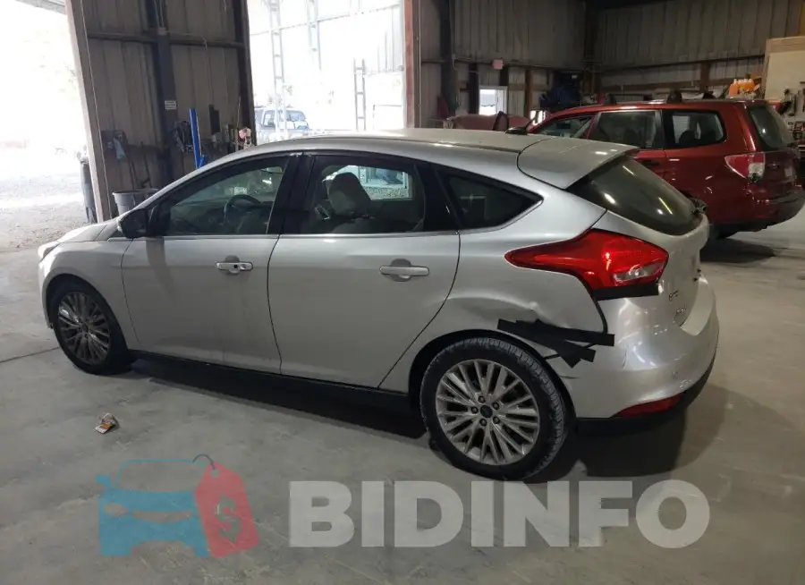 1FADP3N22HL287253 Photo# 2