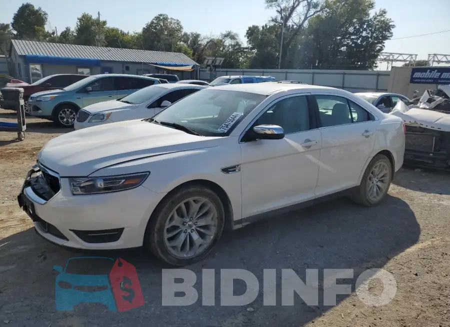 1FAHP2F88GG104542 Photo# 1
