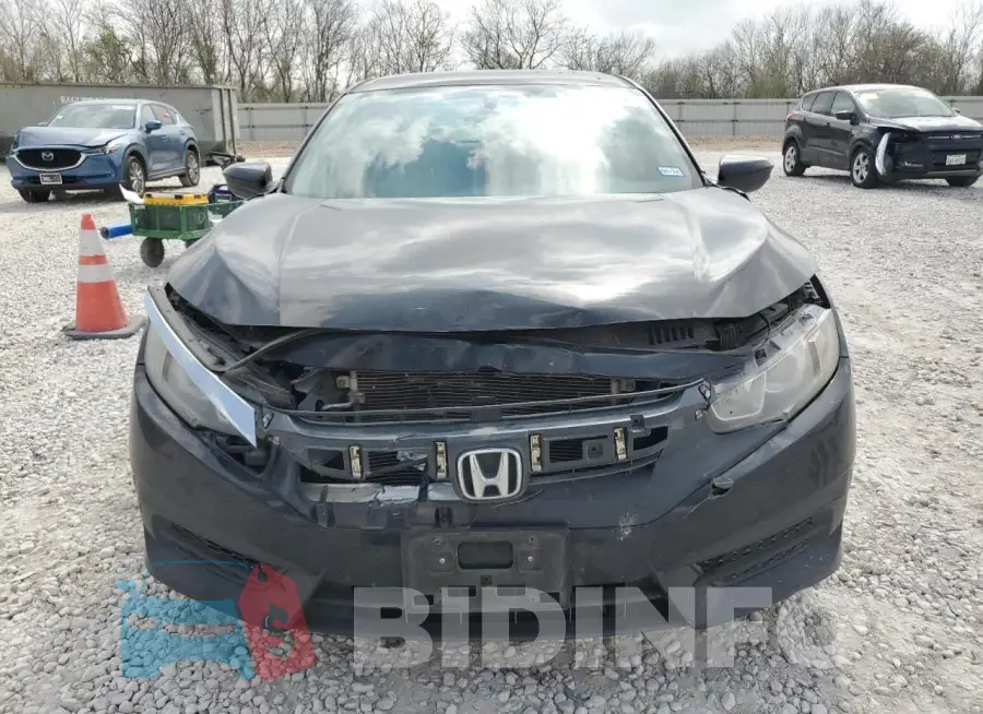 19XFC2F52HE047808 Photo# 5