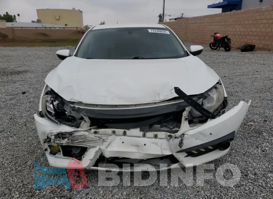 19XFC2F54GE060946 Photo# 5