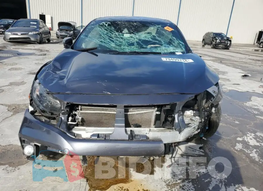 19XFC2F84KE033801 Photo# 5