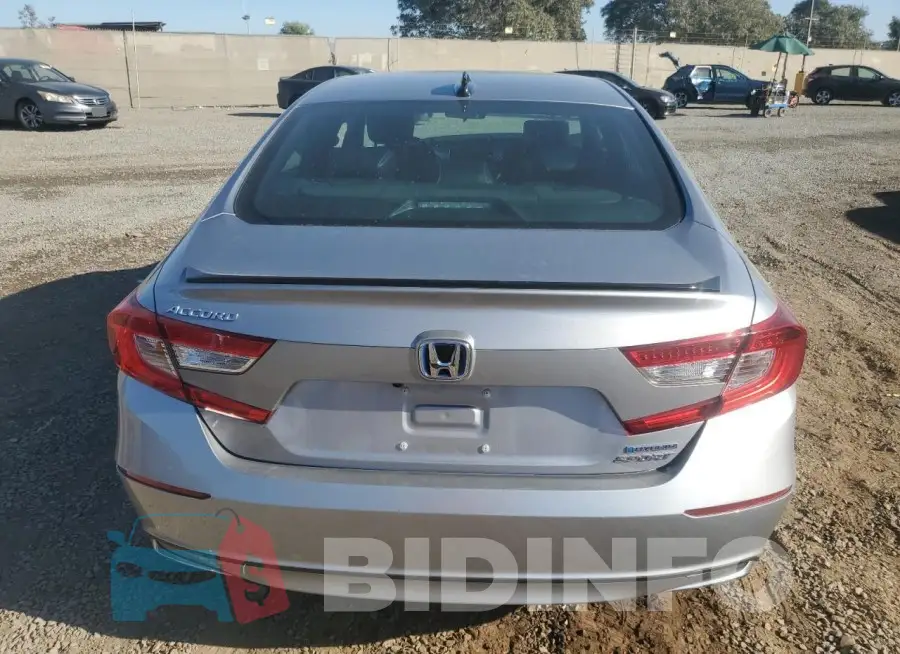 1HGCV3F2XNA037374 Photo# 6