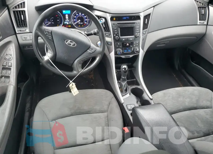 KMHEC4A41FA130017 Photo# 8