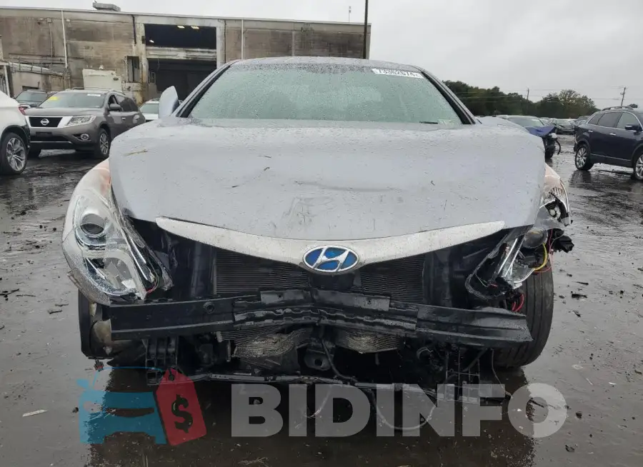 KMHEC4A41FA130017 Photo# 5