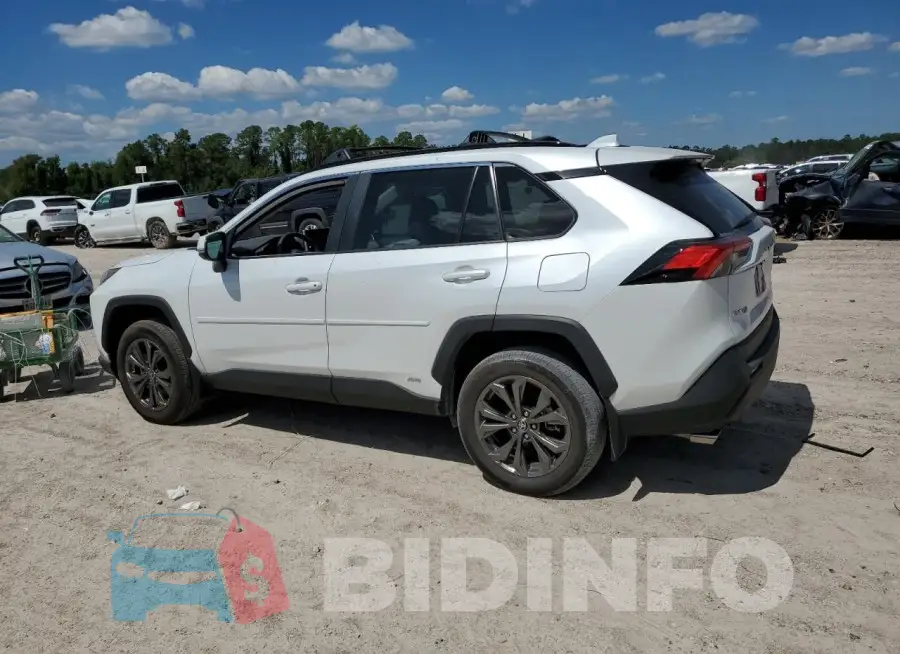 4T3B6RFV8RU162370 Photo# 2