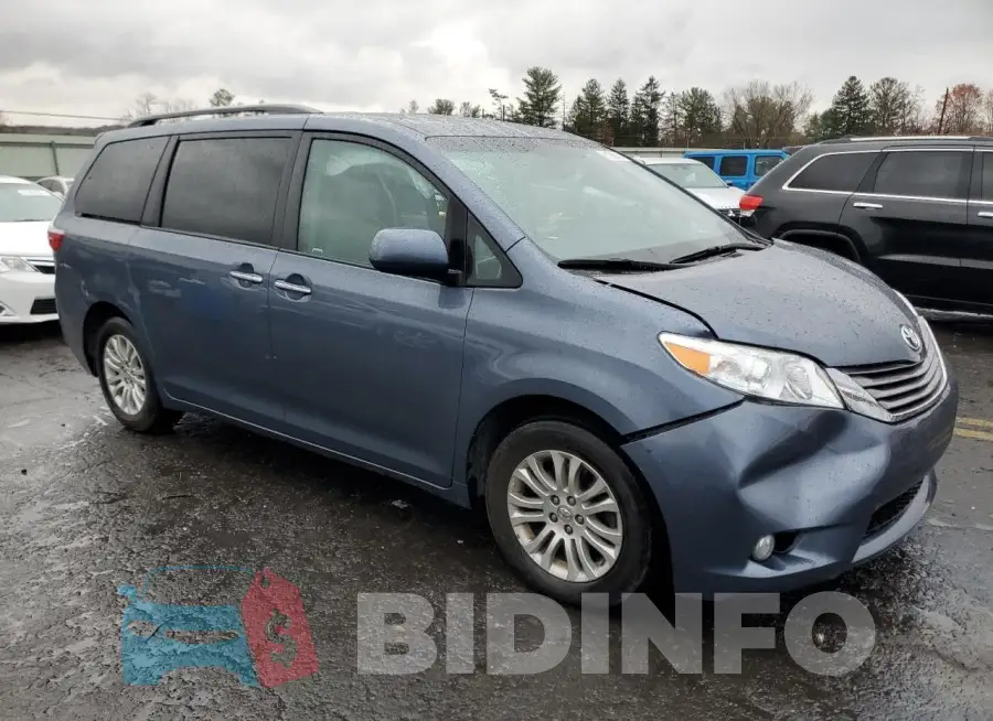 5TDYK3DCXFS677274 Photo# 4
