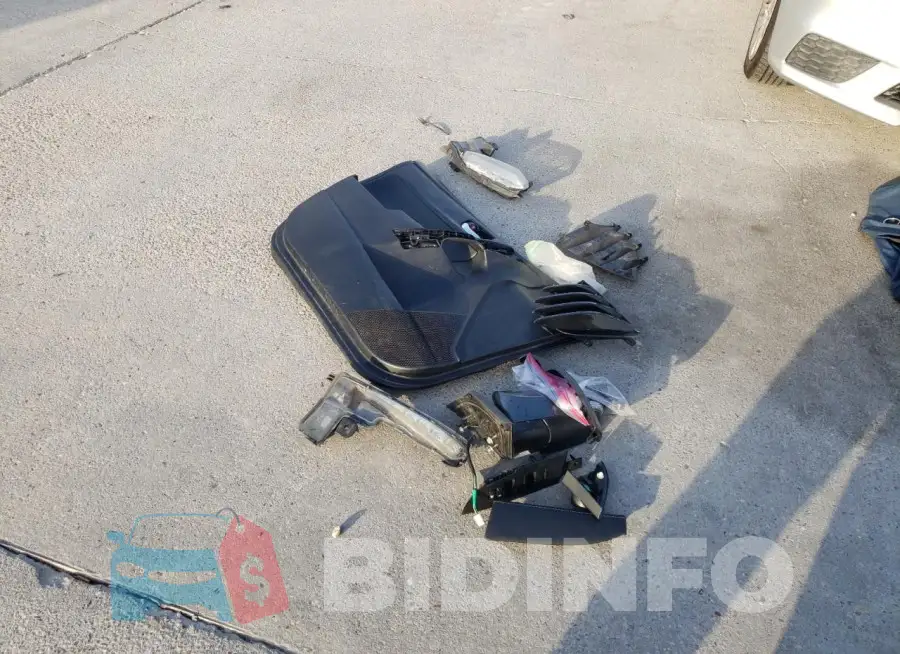 5YFBURHE1HP659255 Photo# 12