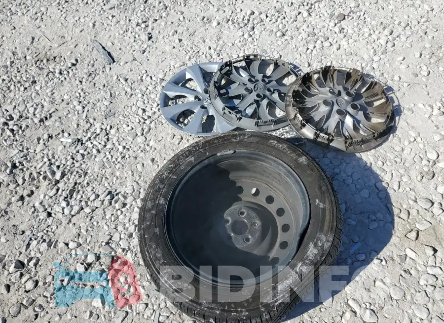 5YFEPMAE2MP232565 Photo# 12