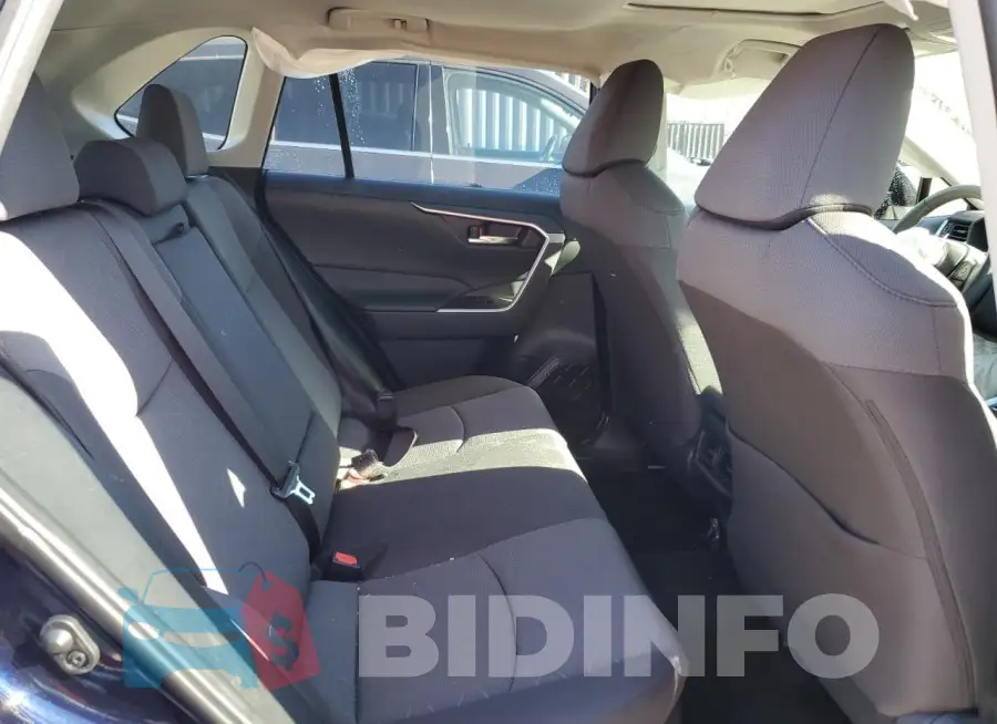 JTMRWRFV1RD227815 Photo# 11