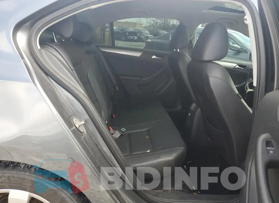 3VWD67AJ7GM396836 Photo# 10