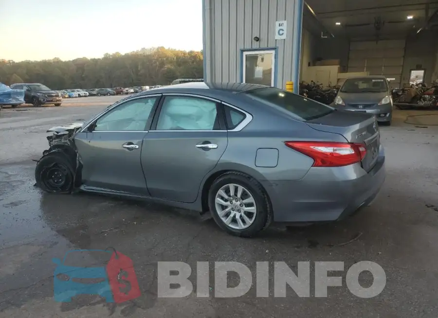 1N4AL3AP2HN366510 Photo# 2