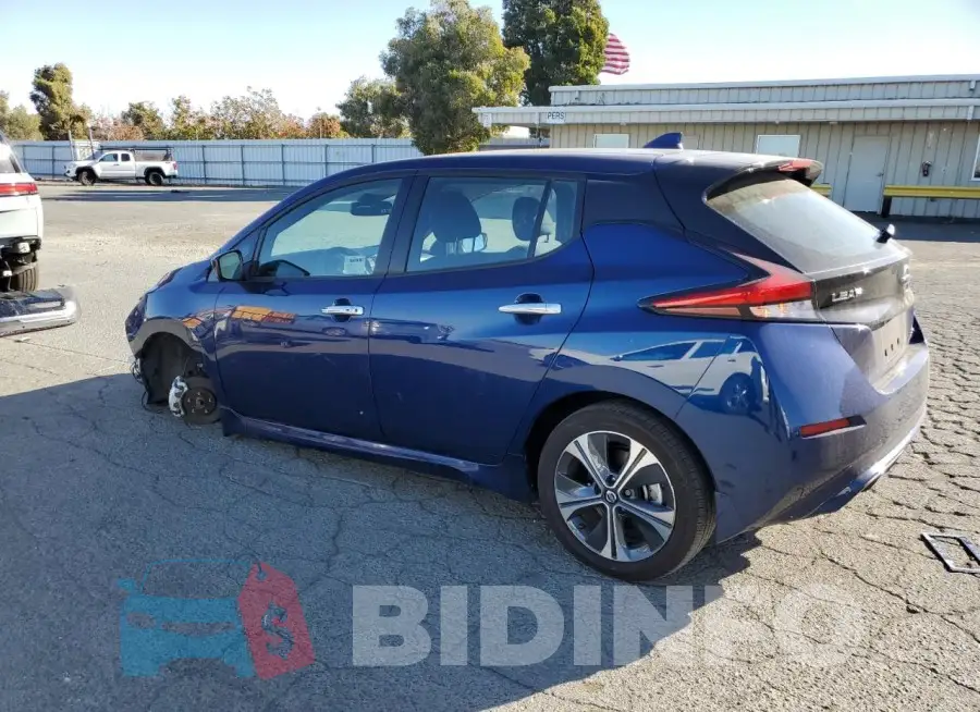 1N4BZ1CV3MC551268 Photo# 2
