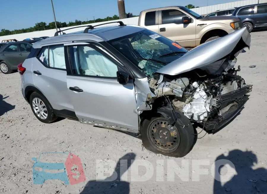 3N1CP5CU7KL512089 Photo# 4