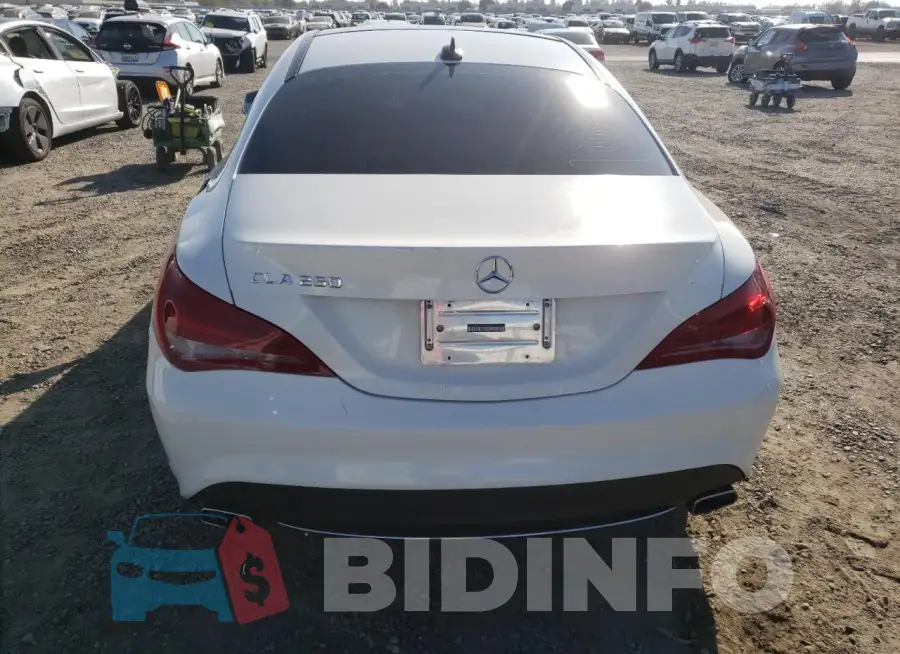 WDDSJ4EB4FN225451 Photo# 6