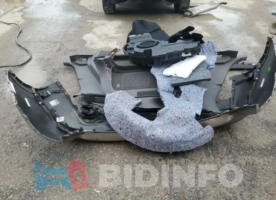 2LMPJ6J9XMBL10737 Photo# 13