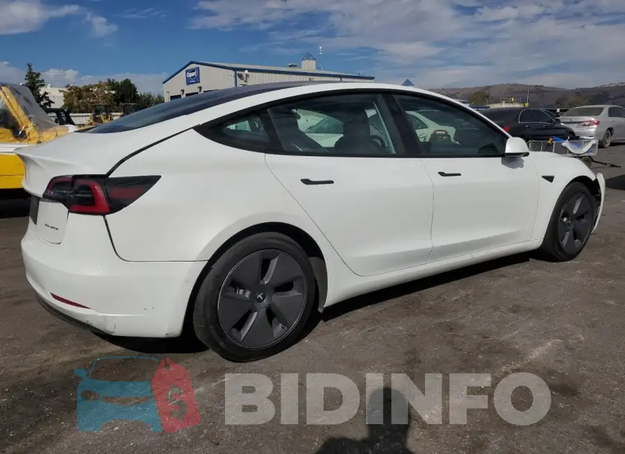 5YJ3E1EB6MF013065 Photo# 3