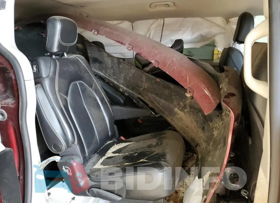 2C4RC1DG5LR256852 Photo# 11