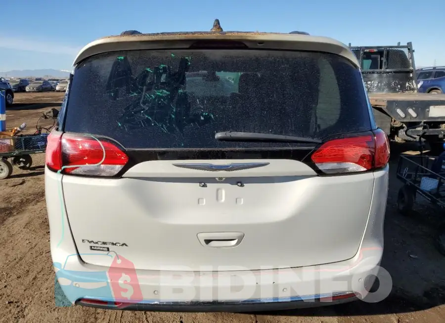 2C4RC1EG9HR644396 Photo# 6