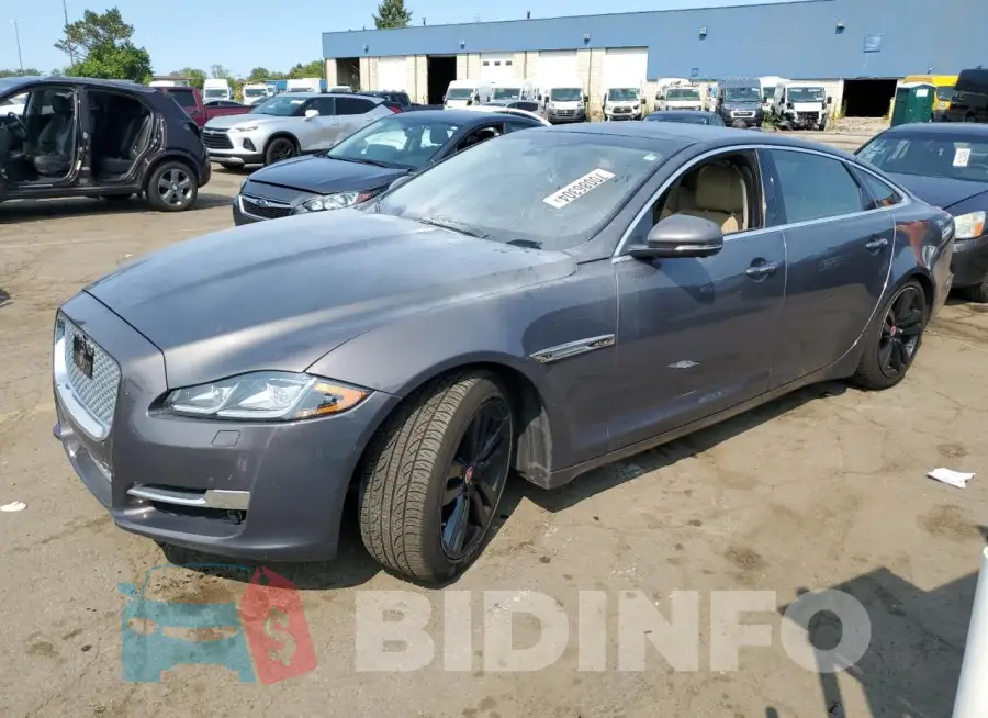 SAJXJ2GD1G8V95440 Photo# 1
