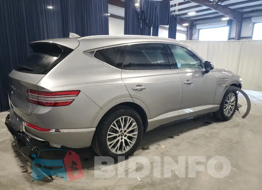 KMUHBDSB2RU205759 Photo# 3