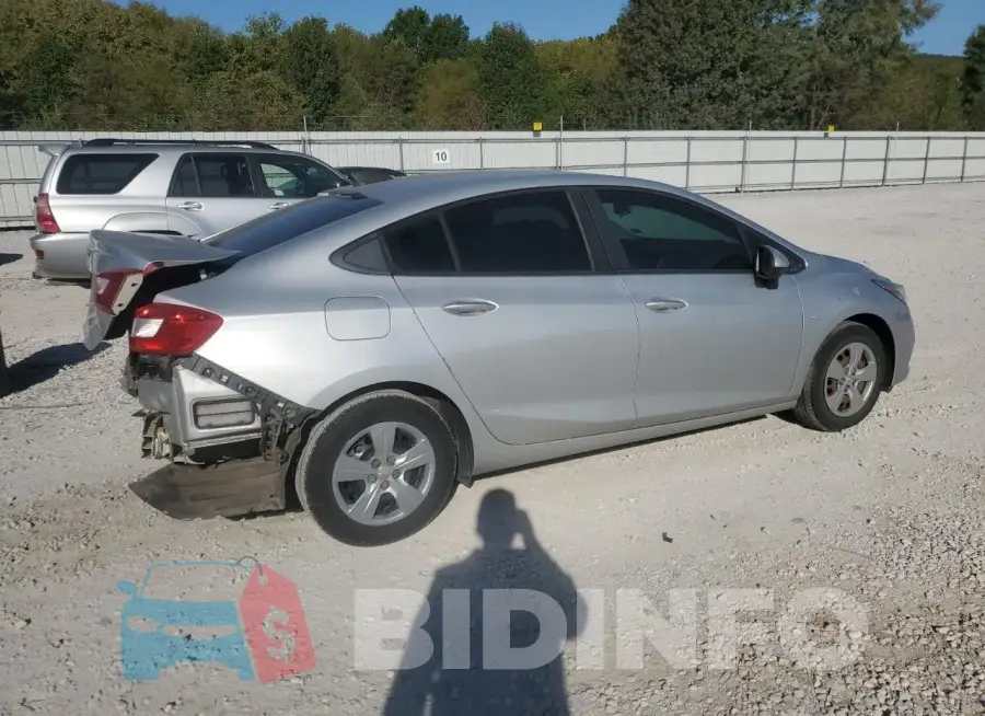1G1BC5SMXH7125824 Photo# 3