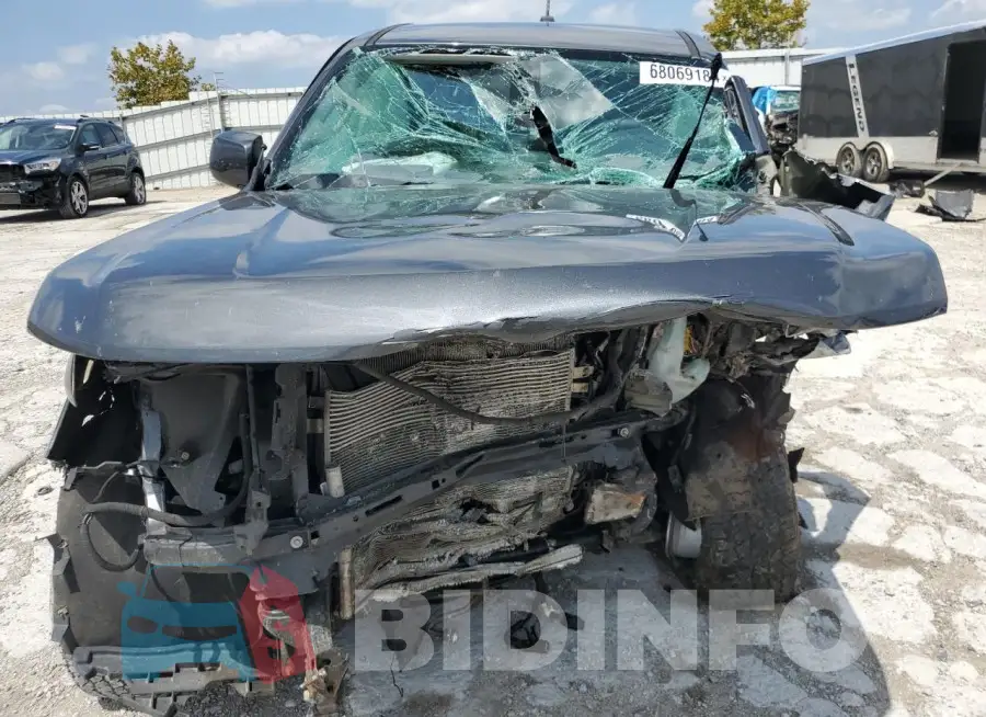 1GCHTCE38G1355419 Photo# 5