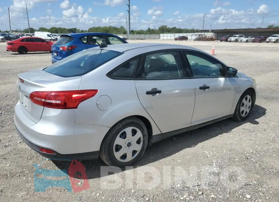 1FADP3E26GL246459 Photo# 3