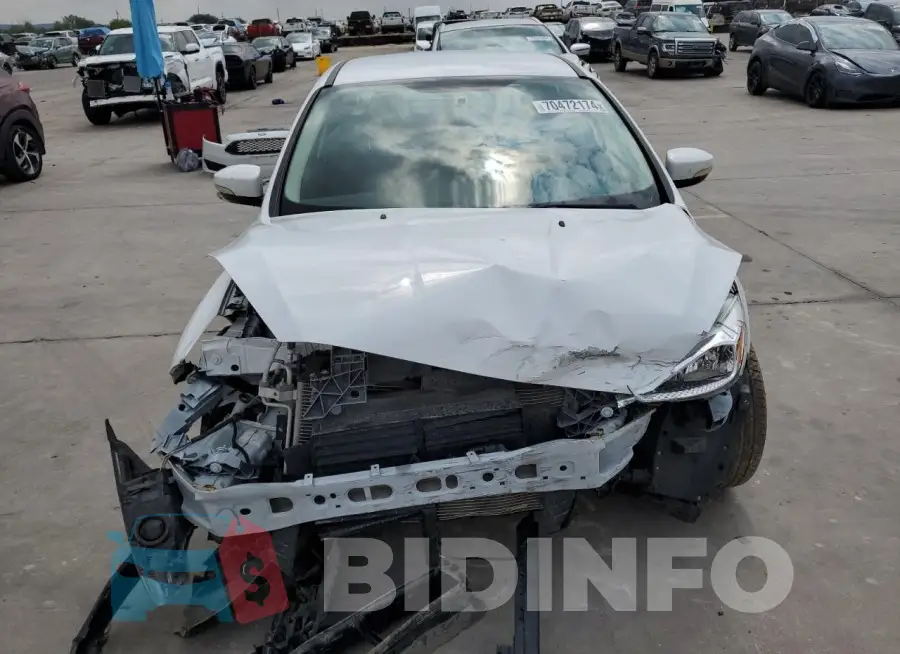 1FADP3F24HL263566 Photo# 5