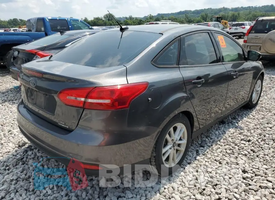 1FADP3F26GL398806 Photo# 3