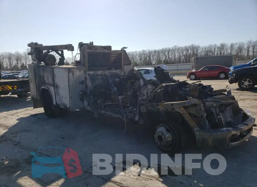 1FD8X3HT6KED71440 Photo# 4