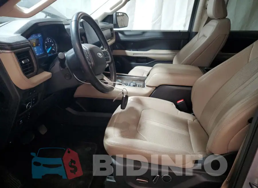 1FMJU2A87PEA15371 Photo# 7