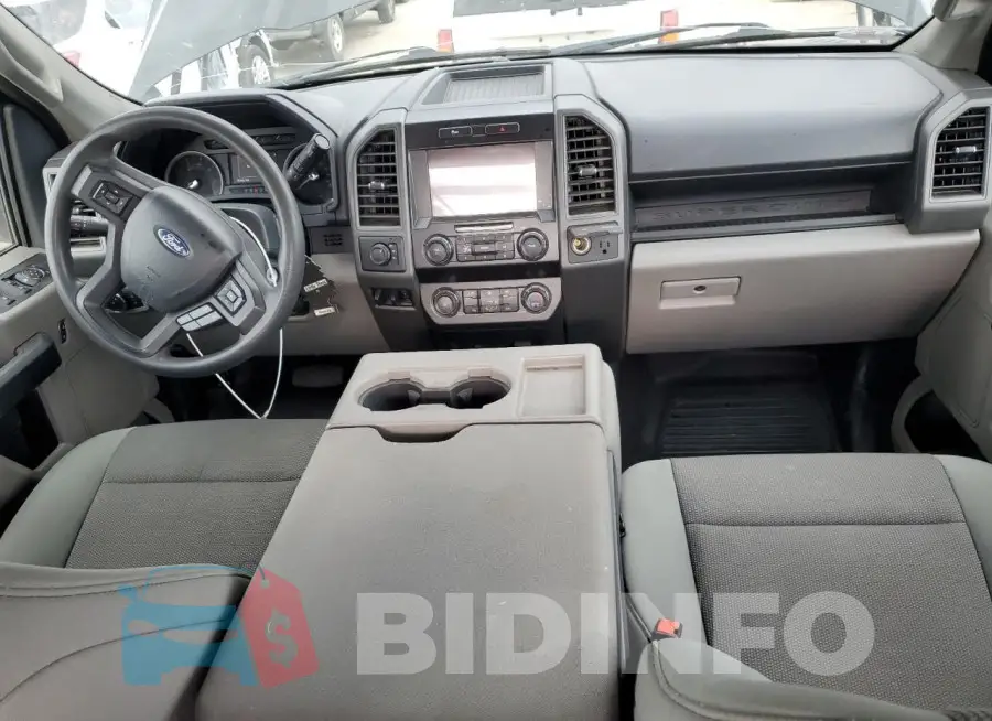 1FT7X2BN9NEE86347 Photo# 8