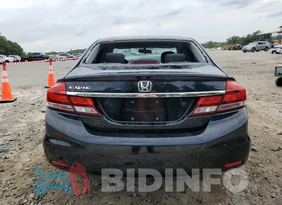 19XFB2F77FE010884 Photo# 6