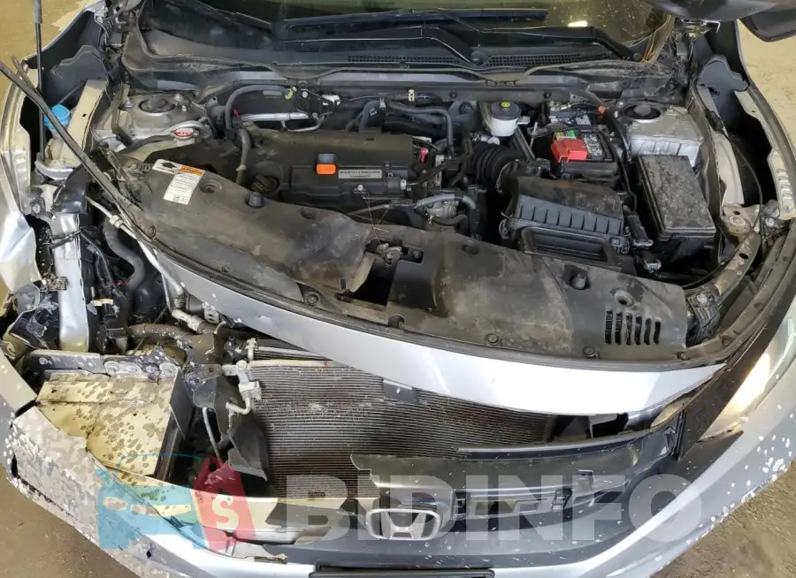 19XFC2F67KE028106 Photo# 11