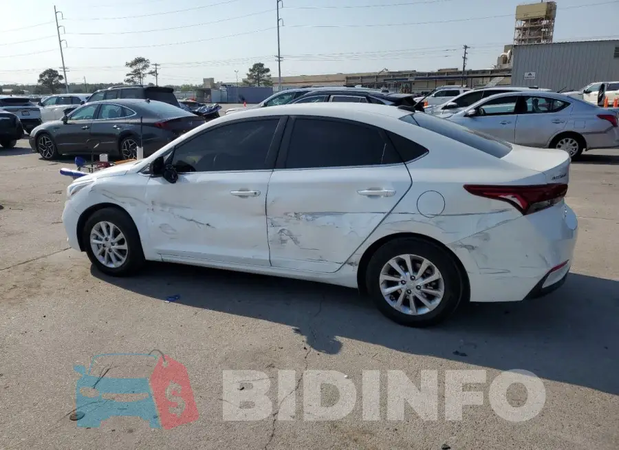 3KPC24A67NE156603 Photo# 2