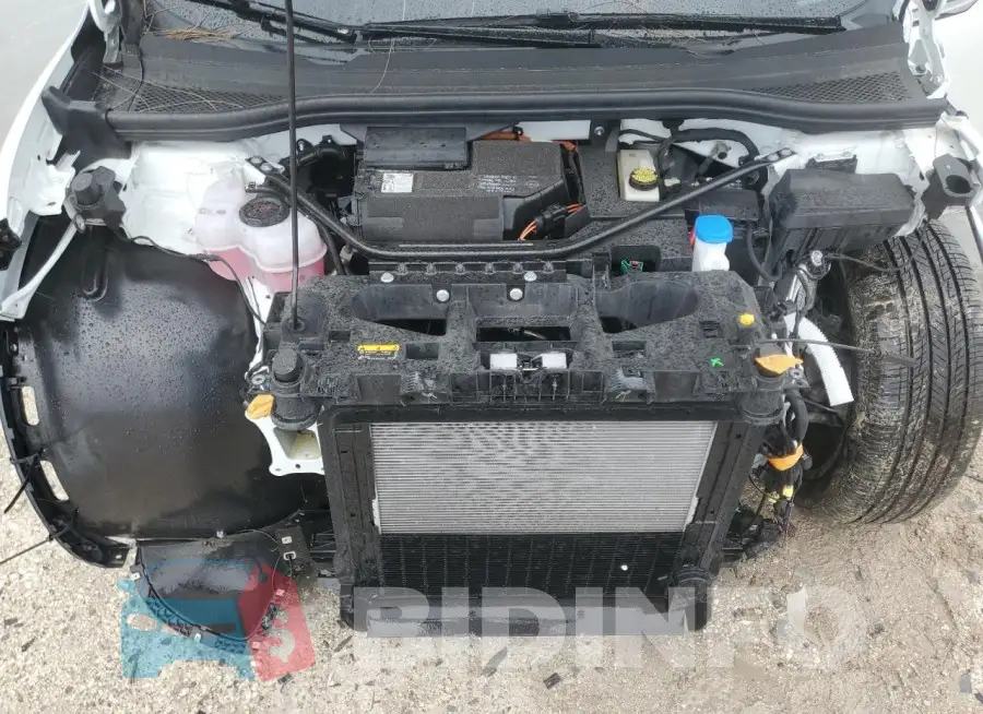 1V2HMPE85PC017933 Photo# 12